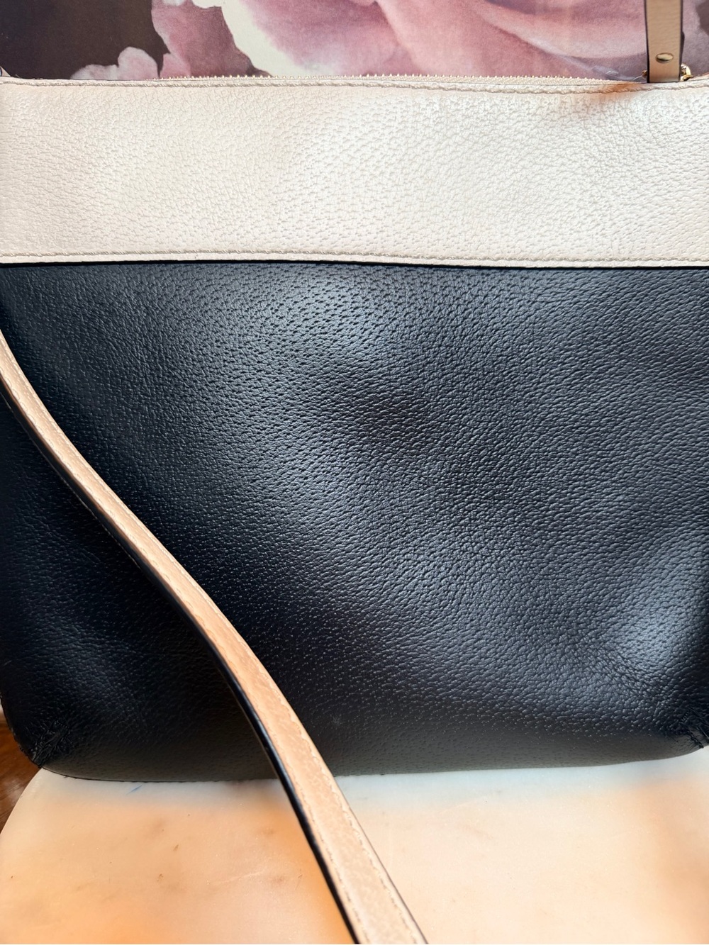 Kate Spade Grove Street Rima Leather Crossbody in Black & Cement w/Gold-Tone - Picture 8 of 16